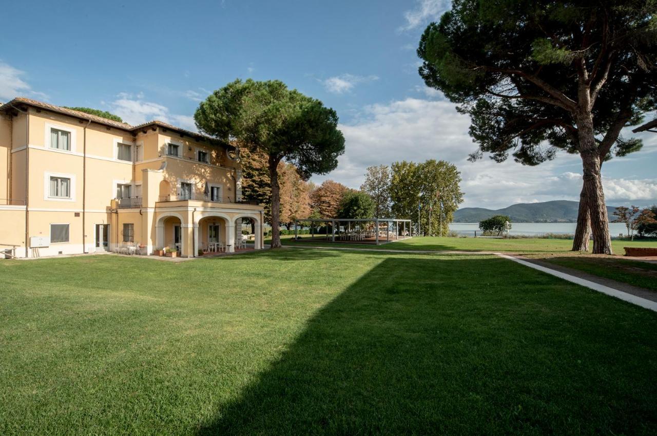 Isola Polvese Resort Castiglione del Lago Zewnętrze zdjęcie