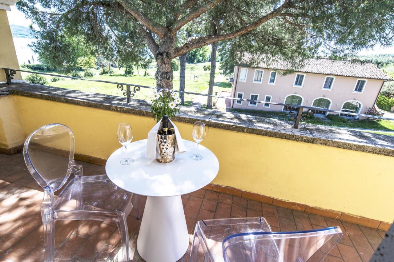 Isola Polvese Resort Castiglione del Lago Zewnętrze zdjęcie