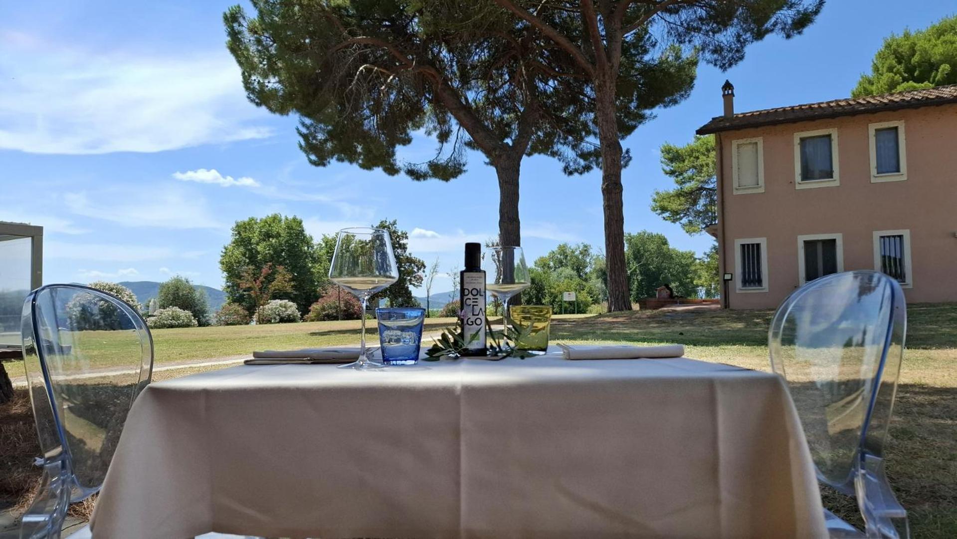 Isola Polvese Resort Castiglione del Lago Zewnętrze zdjęcie